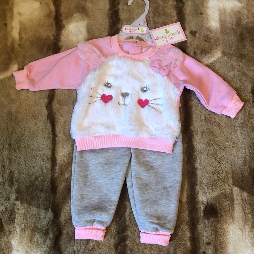 *NWT* Duck Duck Goose 2 Piece Outfit 12/24 Months